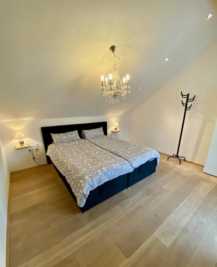 Luxurioeses Studio Im Zentrum, Balkon, Kamin, Klima Apartamento Ravensburg Exterior foto